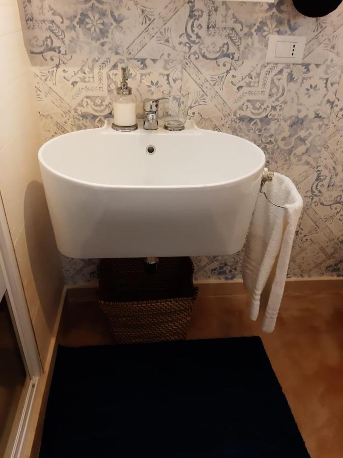 Casa Lina Apartment Мола ди Бари Екстериор снимка